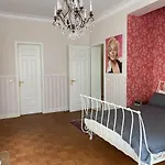 Hauptstadtluxus - Lichtverwoehnte Villa - 340 Qm - A47198